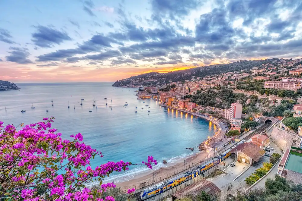 HELLO RIVIERA STAY 7