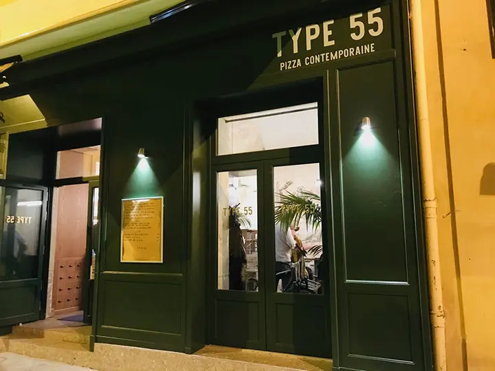 Type 55 à Nice