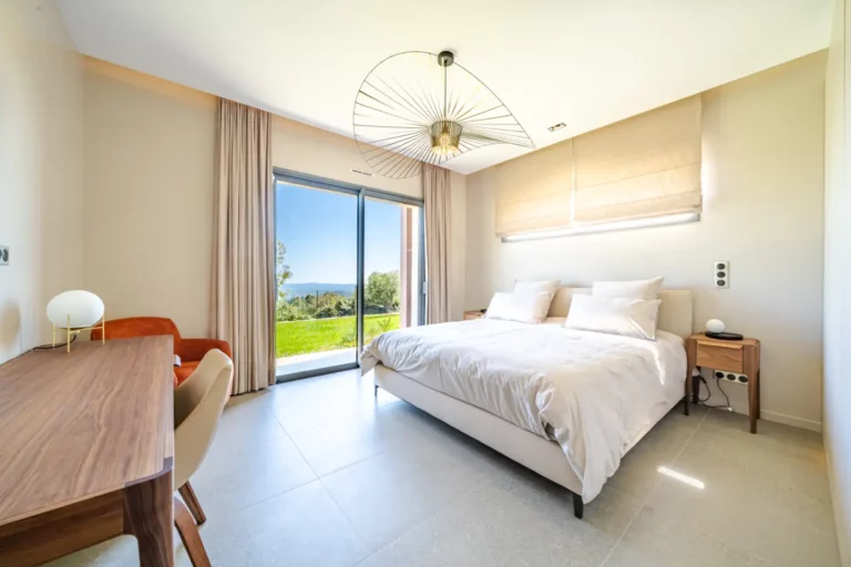 Shooting photo professionnel 3 Chambre avec vue de la villa Bel Air