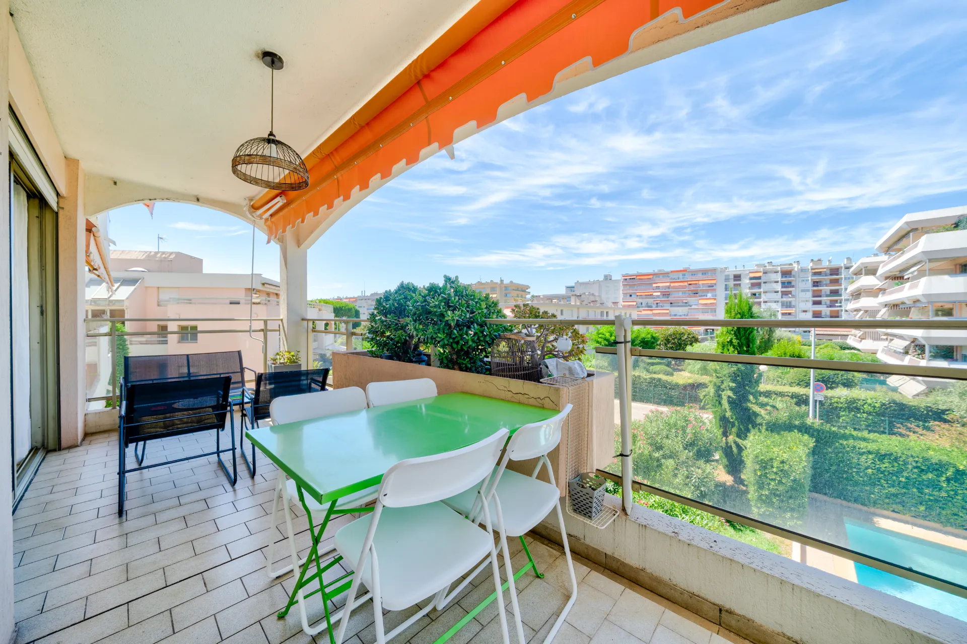 Appartement 2 personnes à Cagnes-sur-Mer, résidence avec piscine et terrasse de 12 m² 5 Appartement 2 personnes à Cagnes-sur-Mer, résidence avec piscine