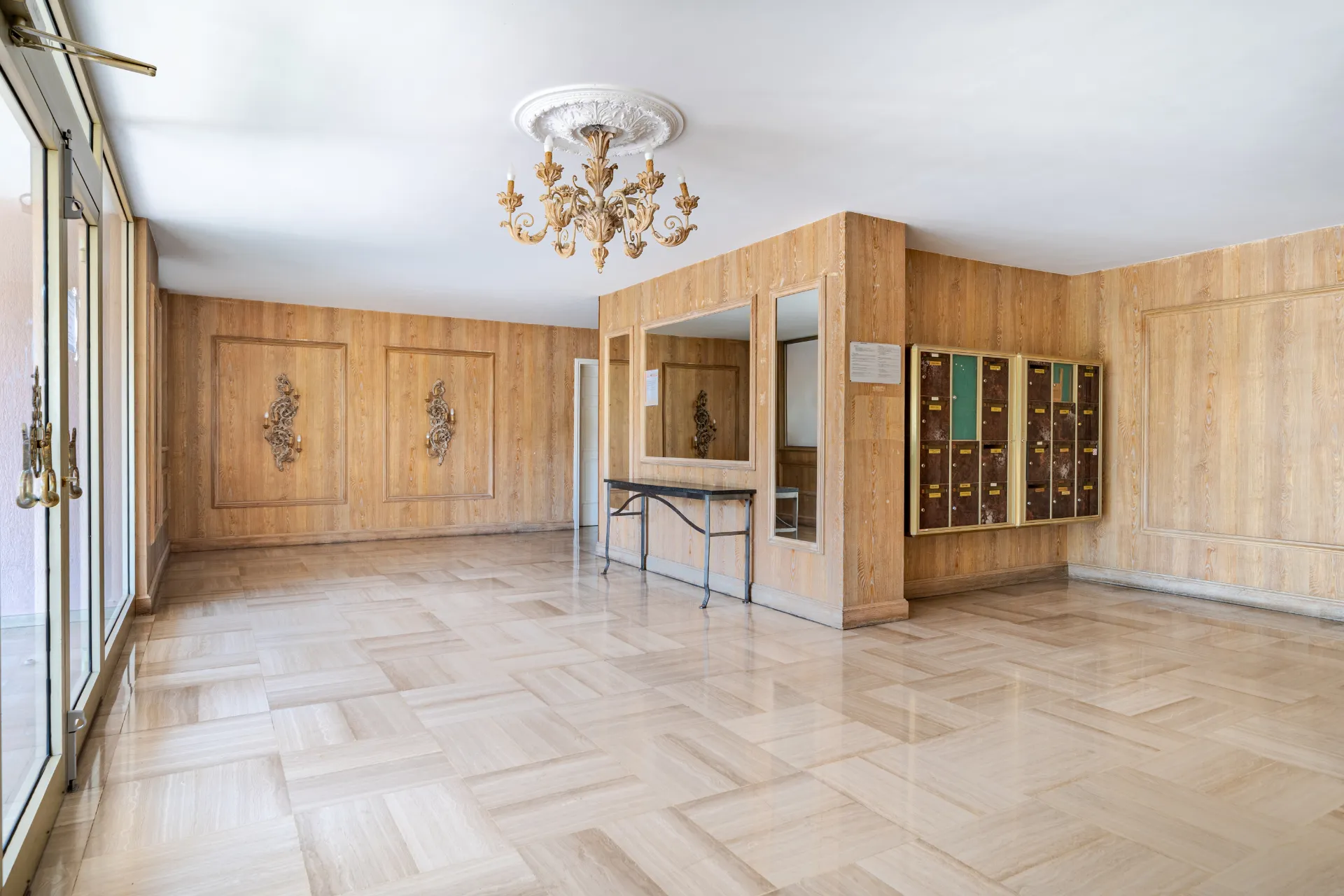 Appartement 2 personnes à Cagnes-sur-Mer, résidence avec piscine et terrasse de 12 m² 17 Appartement 2 personnes à Cagnes-sur-Mer, résidence avec piscine