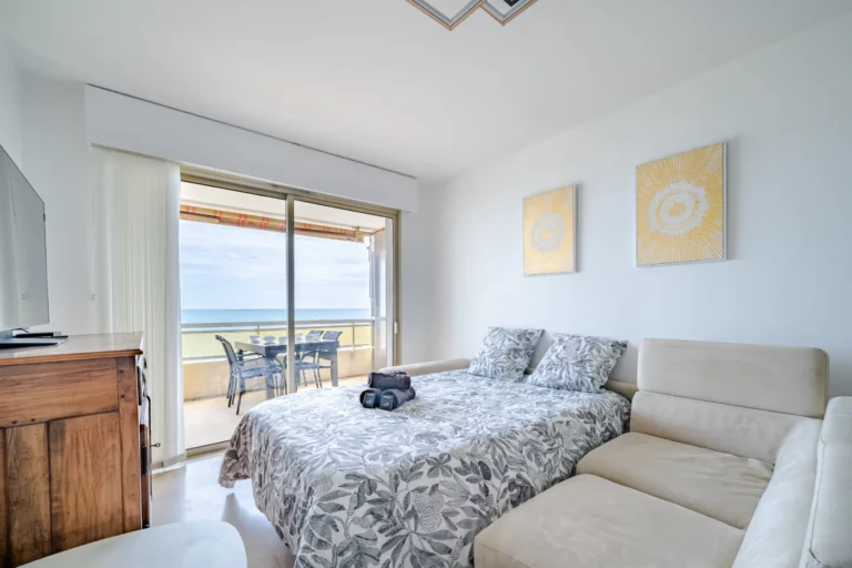 Nous rejoindre 2 HELLO RIVIERA STAY VILLENEUVE LOUBET PLAGE 14