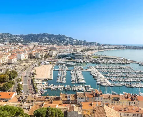 HELLO RIVIERA STAY-10